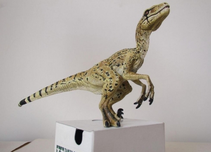 C4D犹他盗龙模型含绑定Utahraptor